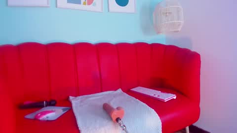 Laura online show from 12-06-24, 04:28