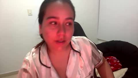 laura online show from 12-04-25, 12:31