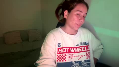 laura online show from 04-10-26, 06:29