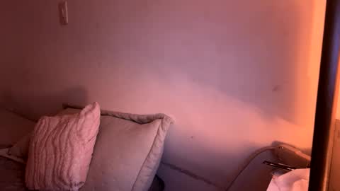 laura online show from 04-14-26, 11:16