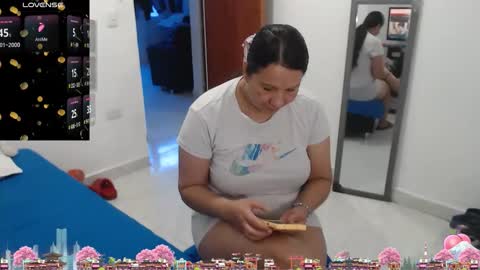 Snapshot of laura_foxx2379 chatting on 02-20-26, 05:02 laura_foxx2379 online show from 02-20-26, 05:02