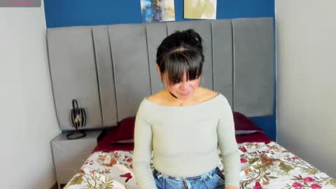 laura hotties online show from 10-09-25, 12:58