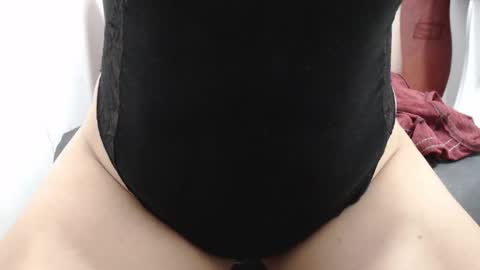 Snapshot of laura_hotyy chatting on 11-02-25, 03:25 Laura online show from 11-02-25, 03:25