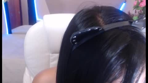 Snapshot of laura_pink22 chatting on 12-15-24, 10:04 Laura Pink online show from 12-15-24, 10:04