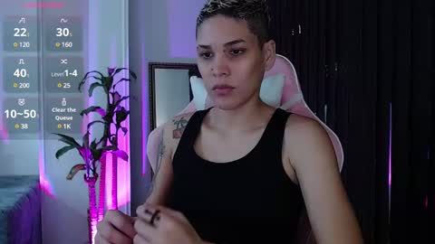 Laura Rose online show from 12-16-24, 12:37
