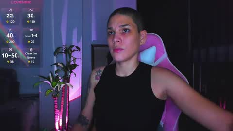 Laura Rose online show from 12-26-24, 10:37