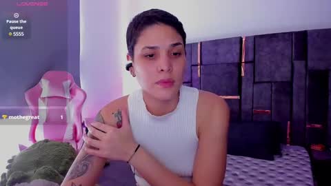 Laura Rose online show from 03-01-25, 06:43