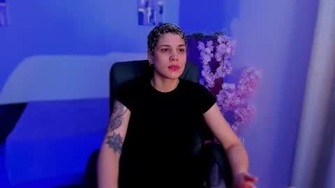 Laura Rose online show from 11-27-25, 07:49