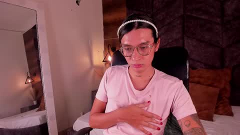 lauraagomezz__ online show from 02-09-25, 06:26
