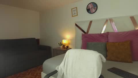 lauraagomezz__ online show from 02-28-25, 12:43