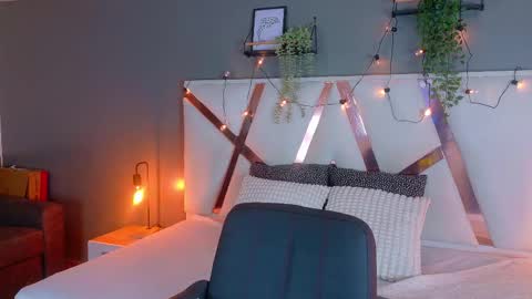 lauraagomezz__ online show from 10-03-25, 07:55