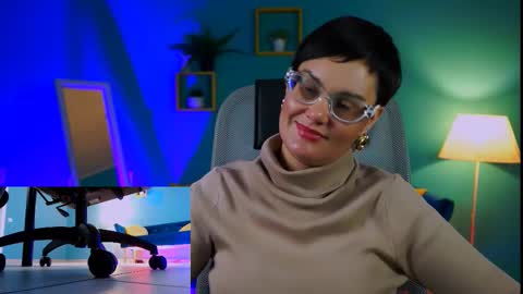 lauradavidsons online show from 11-30-25, 04:11