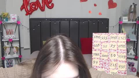 LauraHlot online show from 03-02-25, 09:22