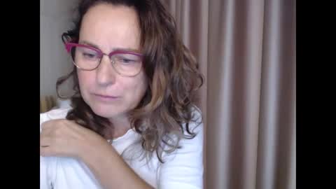 Lauraoven1 online show from 10-10-25, 07:40