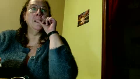 laureanne online show from 12-02-24, 09:06