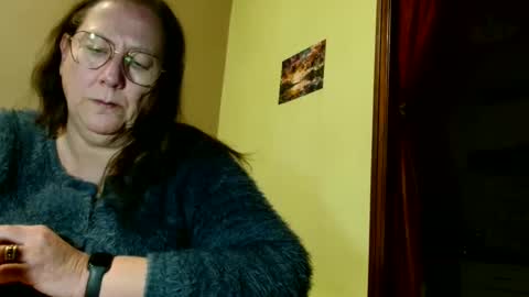 laureanne online show from 12-08-24, 07:54