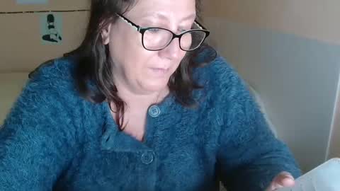 laureanne online show from 12-11-24, 08:26