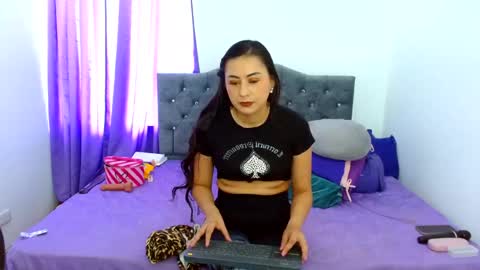 Lauren online show from 11-03-25, 08:43