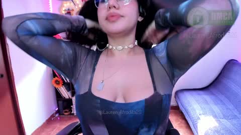  Im Lauren  independent model   online show from 12-15-24, 08:04