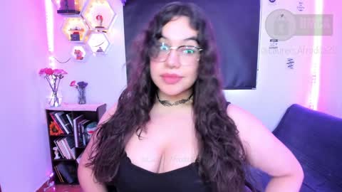  Im Lauren  independent model   online show from 01-25-25, 08:42