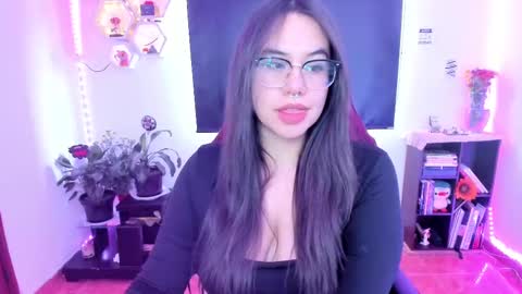  Im Lauren  independent model   online show from 02-22-25, 08:09