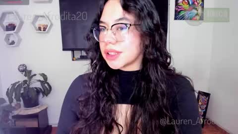 Im Lauren  independent model   online show from 10-02-25, 11:45