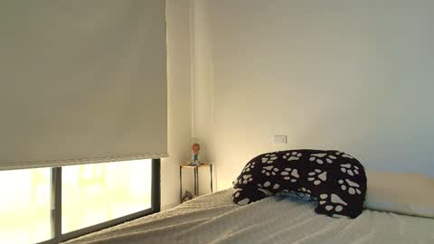    1      online show from 10-18-25, 11:55