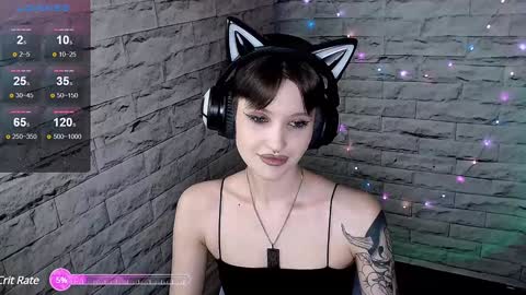 Snapshot of lauren_raquel chatting on 02-04-25, 02:53 Eva online show from 02-04-25, 02:53