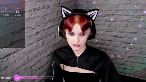 Snapshot of lauren_raquel chatting on 02-08-25, 06:55 Eva online show from 02-08-25, 06:55