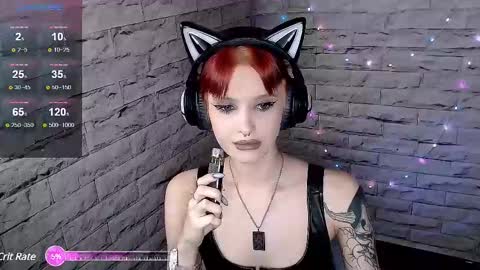 Snapshot of lauren_raquel chatting on 02-10-25, 04:25 Eva online show from 02-10-25, 04:25