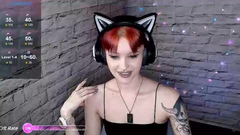 Snapshot of lauren_raquel chatting on 02-12-25, 06:09 Eva online show from 02-12-25, 06:09