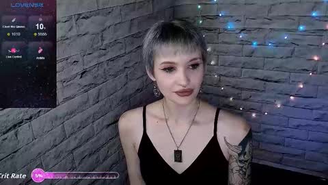 Eva online show from 10-13-25, 07:36