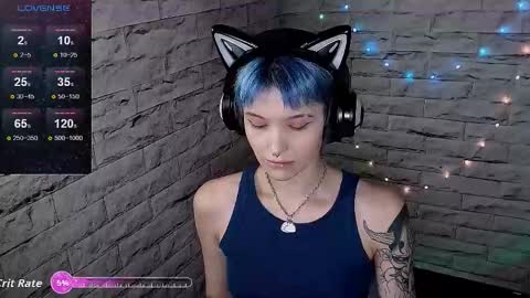 Eva online show from 11-17-25, 02:23