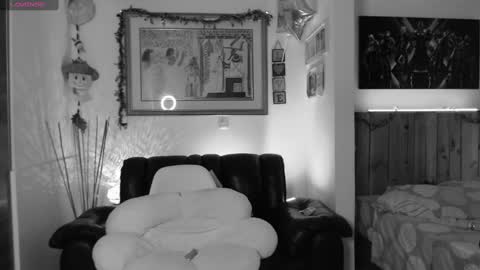 Lauren online show from 12-01-24, 10:32