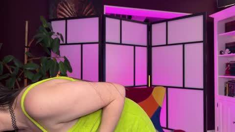 Snapshot of laurenbrite chatting on 11-23-25, 05:07 Lauren Brite online show from 11-23-25, 05:07