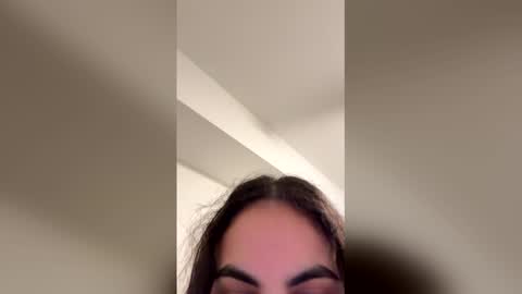 laurenivy online show from 04-01-26, 04:24