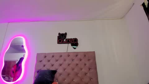 Snapshot of laurenlaine99 chatting on 02-11-25, 06:55 laurenlaine online show from 02-11-25, 06:55