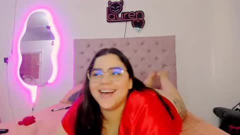 Snapshot of laurenlaine99 chatting on 02-14-25, 08:05 laurenlaine online show from 02-14-25, 08:05