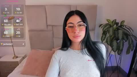 laurenn_smitth online show from 10-04-25, 01:20