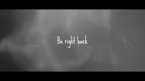 Lauren Saenz online show from 12-22-25, 12:02