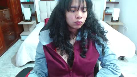 laurent online show from 12-24-24, 09:28