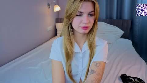 Laura online show from 01-05-26, 05:27