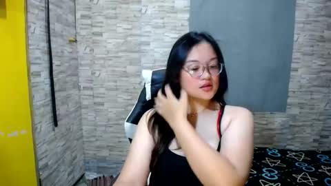 laurine_sexy21 online show from 09-25-25, 01:37