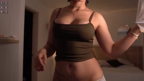 laurita_4 online show from 01-15-26, 01:26