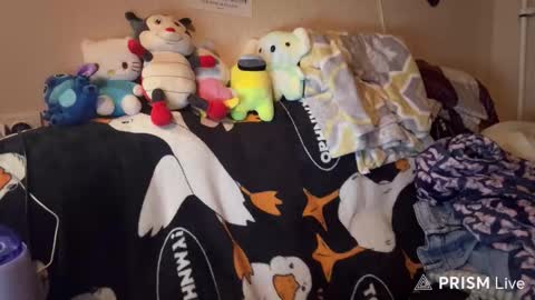 Angelina online show from 11-18-25, 03:27