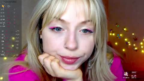 Snapshot of lavenderlav chatting on 12-29-24, 08:55 Melissa online show from 12-29-24, 08:55