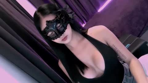 lavenia487426 online show from 02-03-26, 08:41