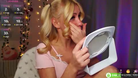 Mia online show from 11-02-25, 07:05