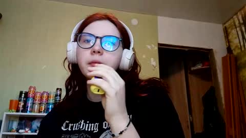 Adeline online show from 02-05-26, 07:24