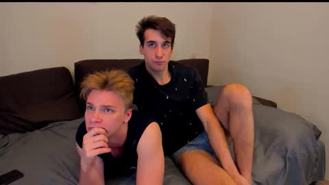 Snapshot of lawrence_miles chatting on 10-23-25, 08:18 Lawrence online show from 10-23-25, 08:18